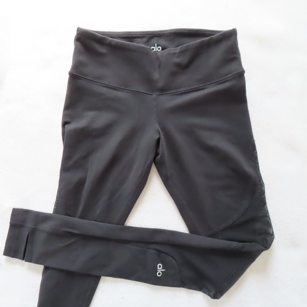 ALO yoga black sheer mesh panel stirrup leggings XS Athetic Athleisure Running
